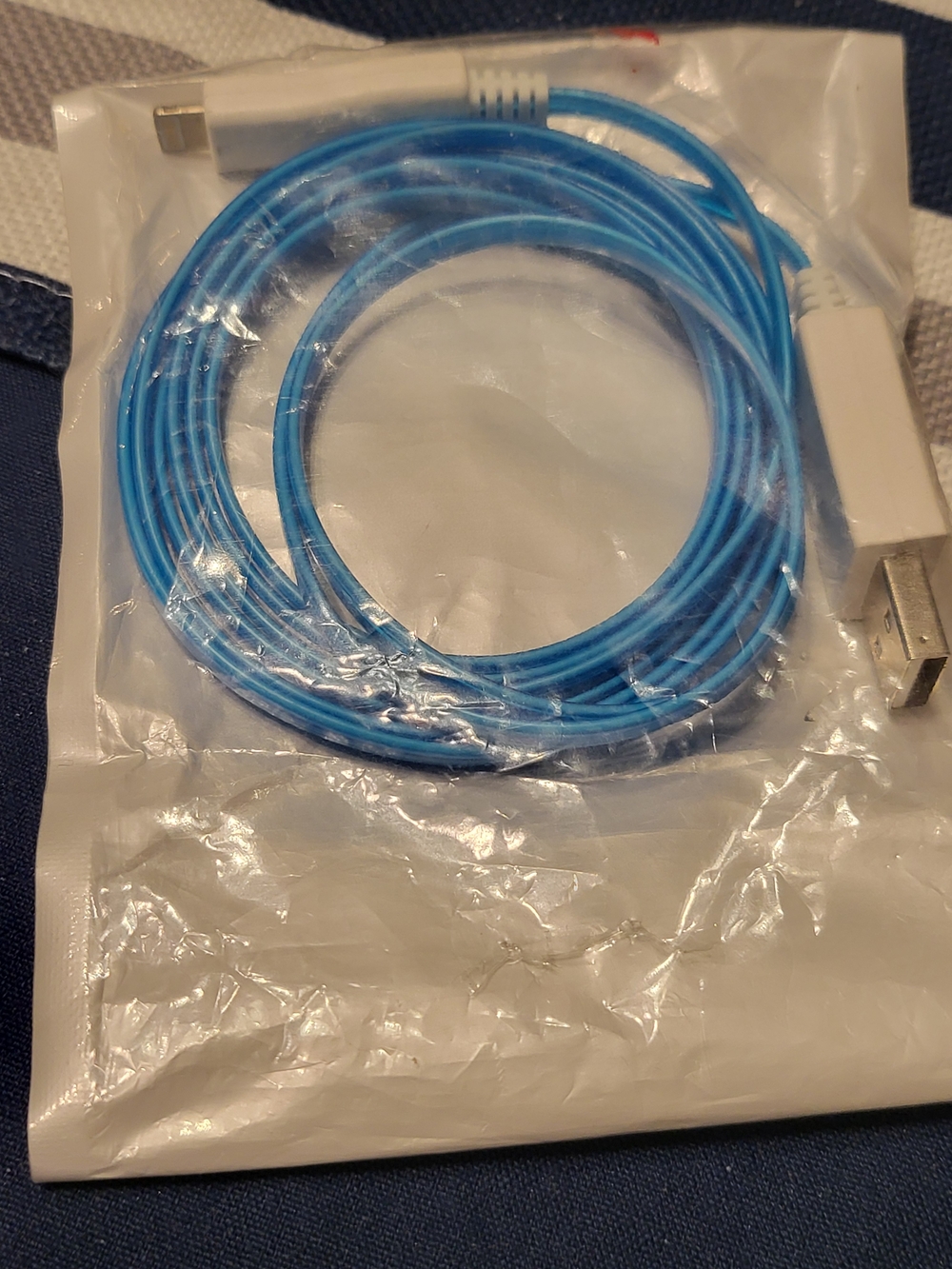 Blue USB to Lightning Charging Cable - I-PHONE 5-14